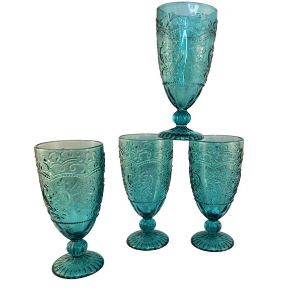 The Pioneer Woman Amelia 2-Piece 14.7 Oz Glass Goblet Set Embossed Design Teal D - Picture 3 of 11